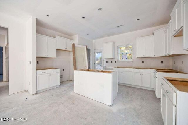 2368 Zion Hill Road SE, Bolivia, NC 28422