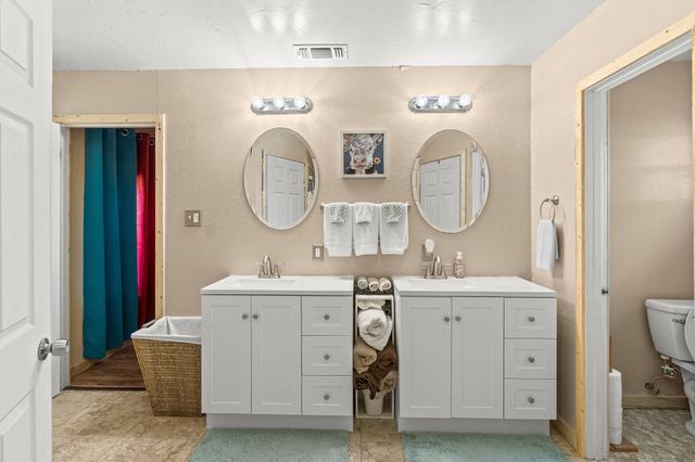 108 Paige Street, Weatherford, TX 76088