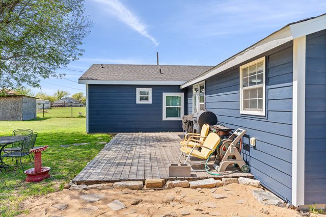 108 Paige Street, Weatherford, TX 76088