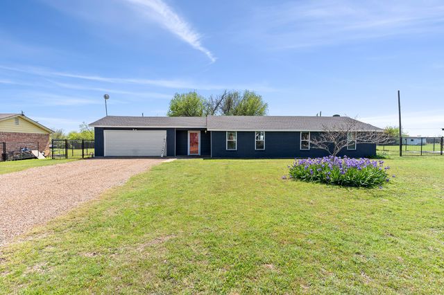 108 Paige Street, Weatherford, TX 76088