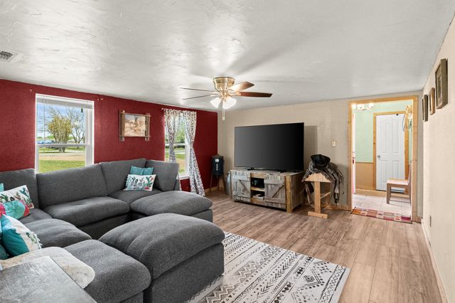 108 Paige Street, Weatherford, TX 76088