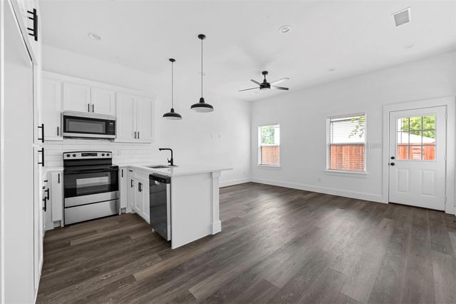 3018 Henry Street A, Greenville, TX 75401
