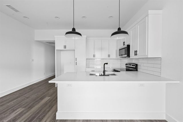 3018 Henry Street A, Greenville, TX 75401