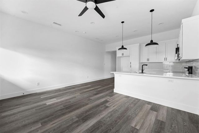 3018 Henry Street A, Greenville, TX 75401