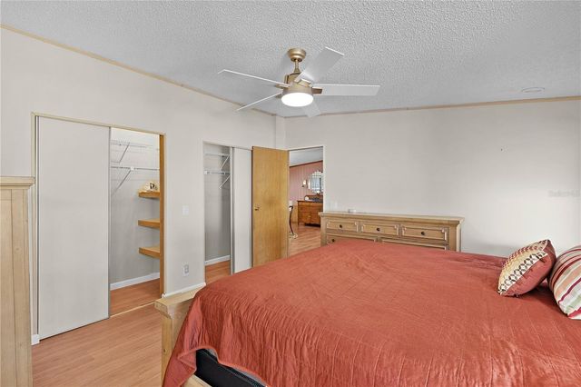 13904 COUNTY ROAD 109D, Lady Lake, FL 32159