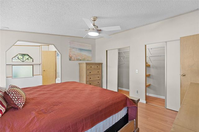 13904 COUNTY ROAD 109D, Lady Lake, FL 32159