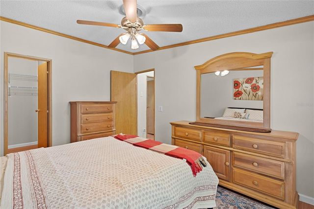 13904 COUNTY ROAD 109D, Lady Lake, FL 32159