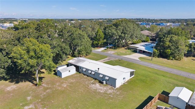 13904 COUNTY ROAD 109D, Lady Lake, FL 32159