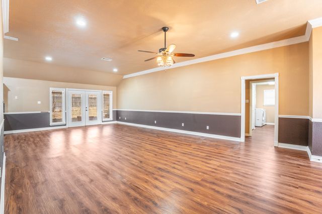 5606 Choctaw Drive, Granbury, TX 76049