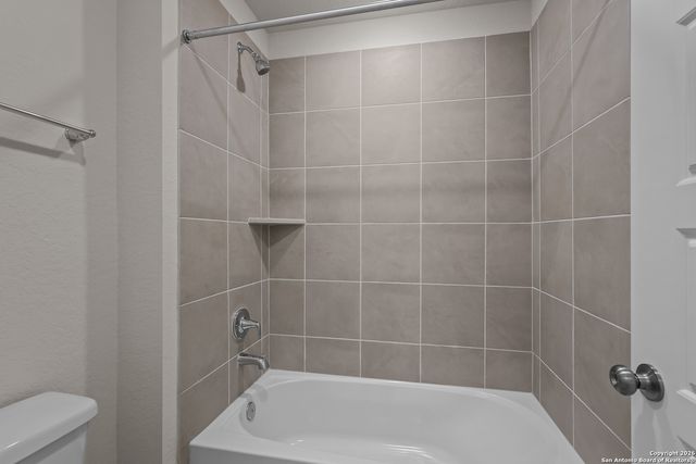 15550 Doublecreek Dr, San Antonio, TX 78253