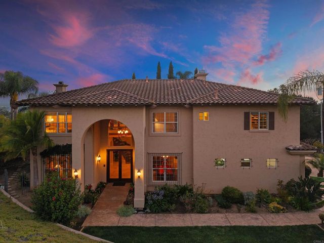 1829 Elevado Road, Vista, CA 92084