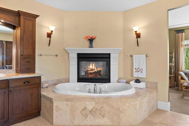 1829 Elevado Road, Vista, CA 92084