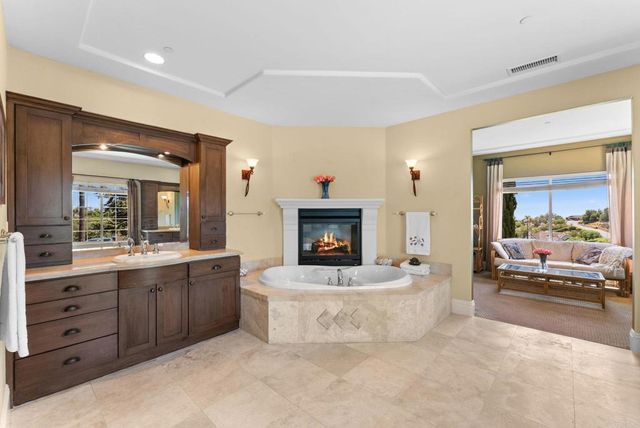 1829 Elevado Road, Vista, CA 92084