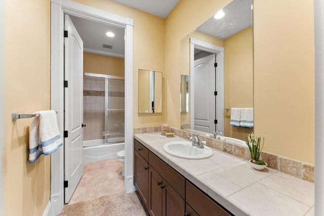 1829 Elevado Road, Vista, CA 92084