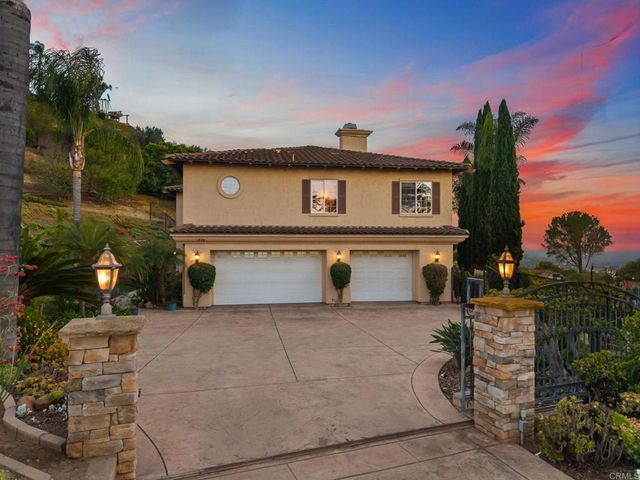 1829 Elevado Road, Vista, CA 92084