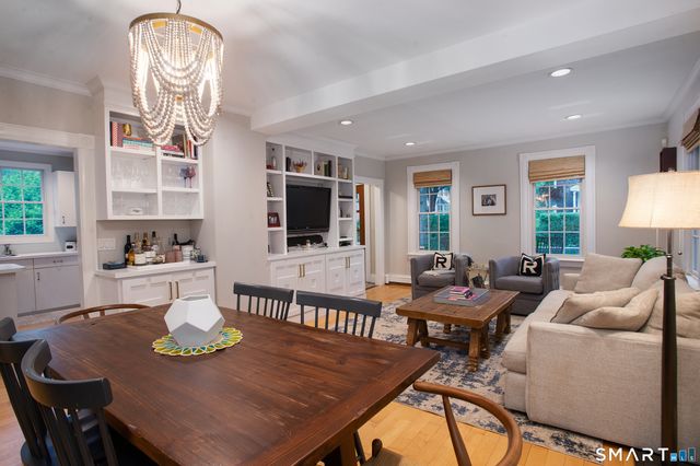 67 South Olmstead Lane, Ridgefield, CT 06877