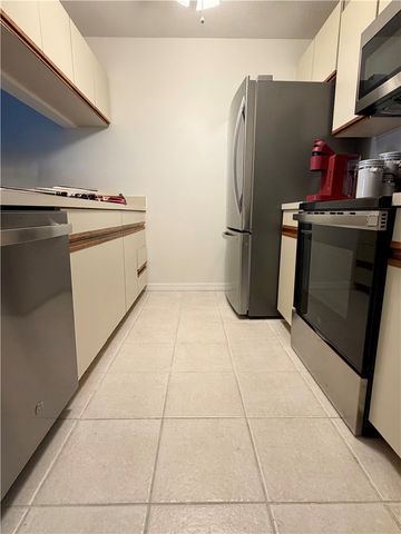 3 Plantation Drive 102, Vero Beach, FL 32966