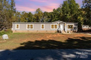 5843 Dachshund Street, Iron Station, NC 28080