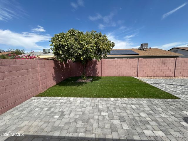 4014 W CHRISTY Drive, Phoenix, AZ 85029