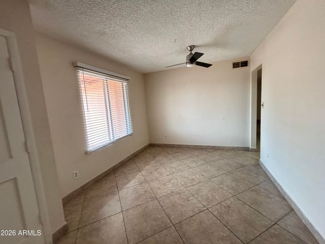 4014 W CHRISTY Drive, Phoenix, AZ 85029