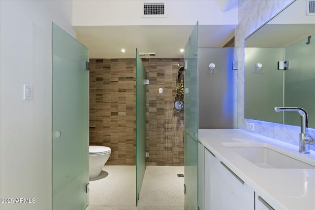 7840 E CAMELBACK Road 111, Scottsdale, AZ 85251