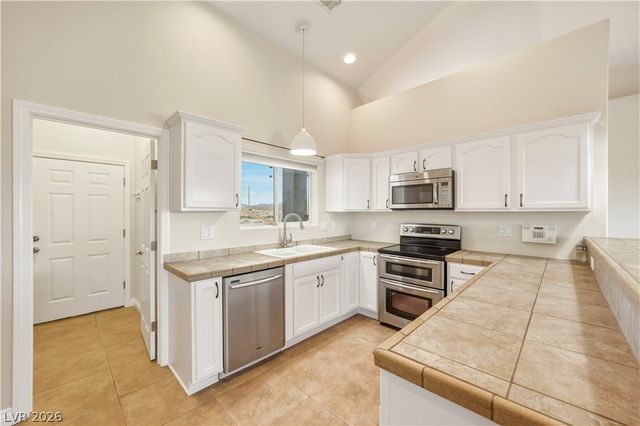 501 West Leslie Street, Pahrump, NV 89060