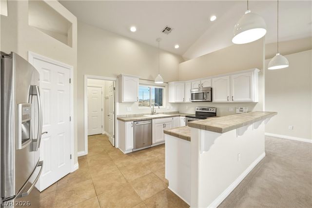 501 West Leslie Street, Pahrump, NV 89060