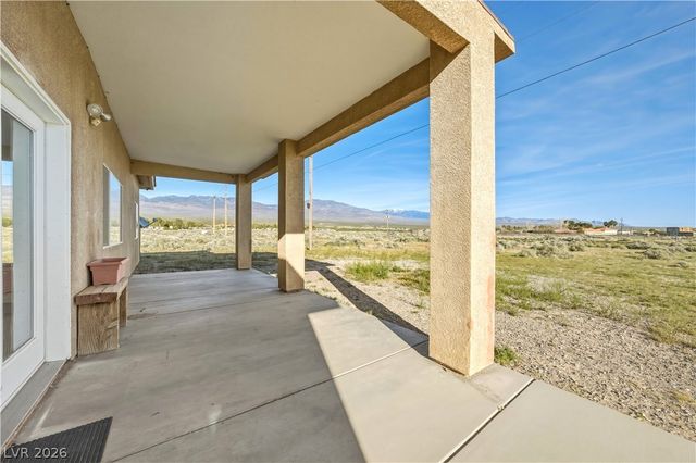 501 West Leslie Street, Pahrump, NV 89060