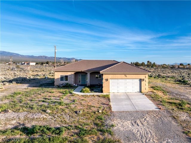 501 West Leslie Street, Pahrump, NV 89060
