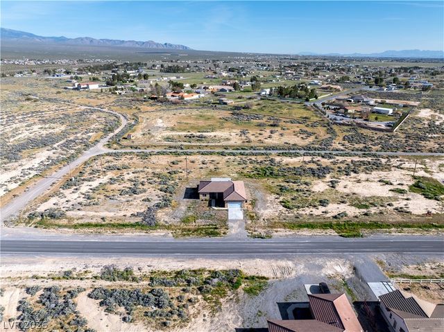 501 West Leslie Street, Pahrump, NV 89060