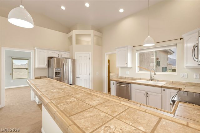 501 West Leslie Street, Pahrump, NV 89060