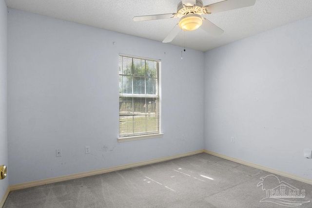 1920 Presidio St, Navarre, FL 32566