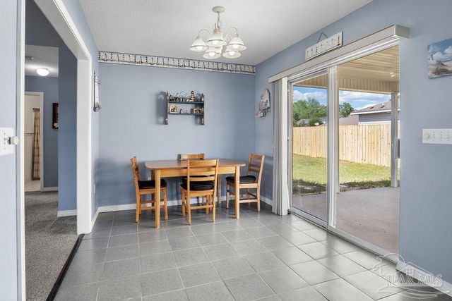 1920 Presidio St, Navarre, FL 32566