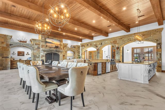 1009 Blue Jay Lane, Graford, TX 76449