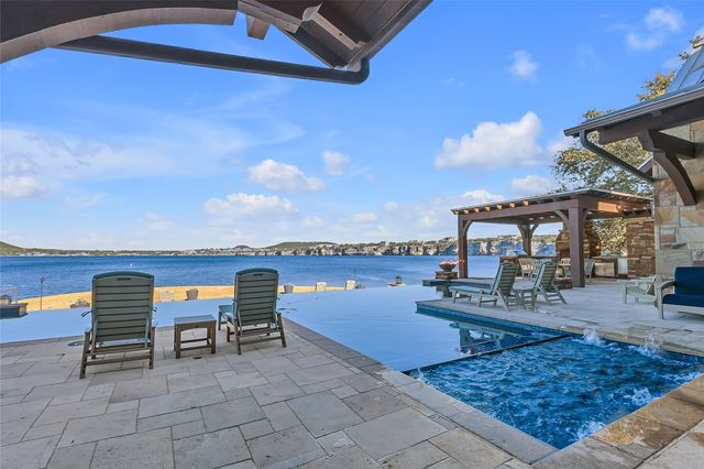 1009 Blue Jay Lane, Graford, TX 76449