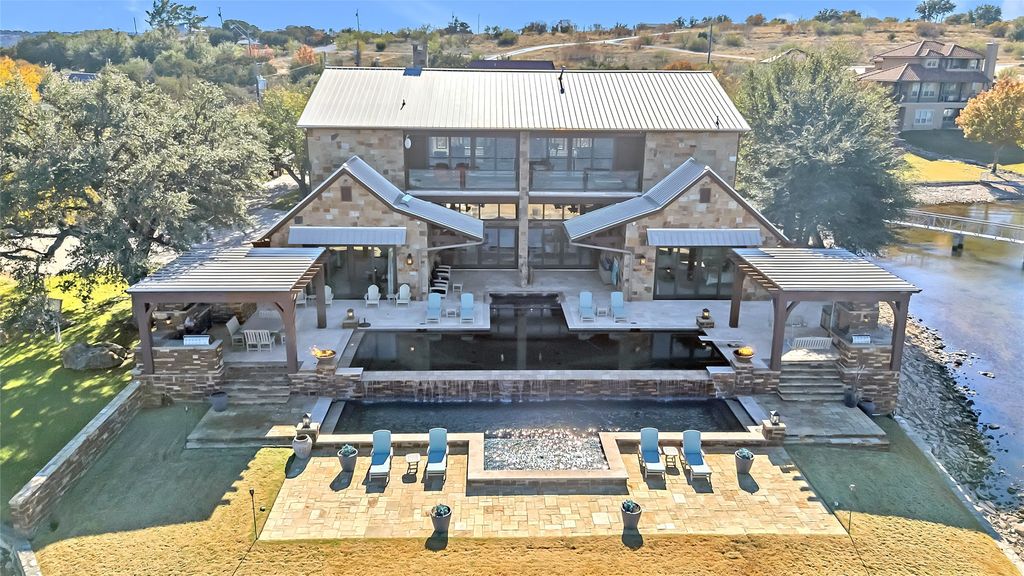 1009 Blue Jay Lane, Graford, TX 76449