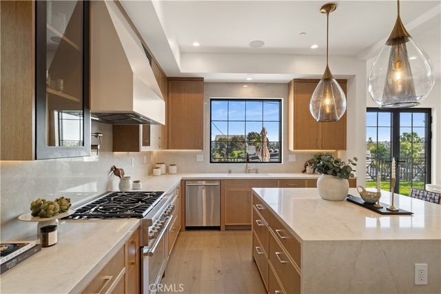 1346 Gates Ave., Manhattan Beach, CA 90266