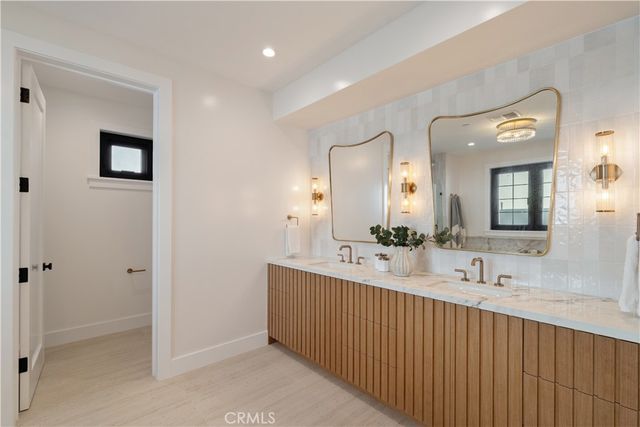 1346 Gates Ave., Manhattan Beach, CA 90266