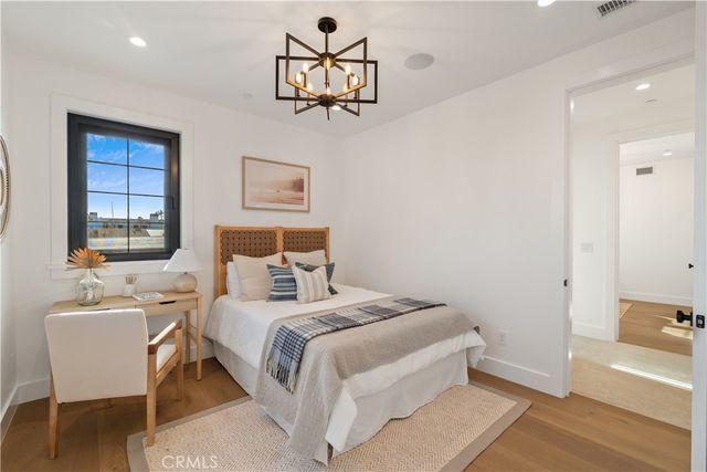 1346 Gates Ave., Manhattan Beach, CA 90266