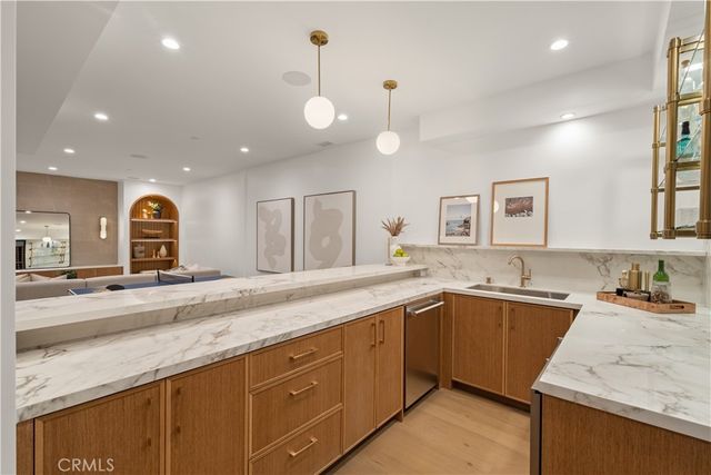 1346 Gates Ave., Manhattan Beach, CA 90266