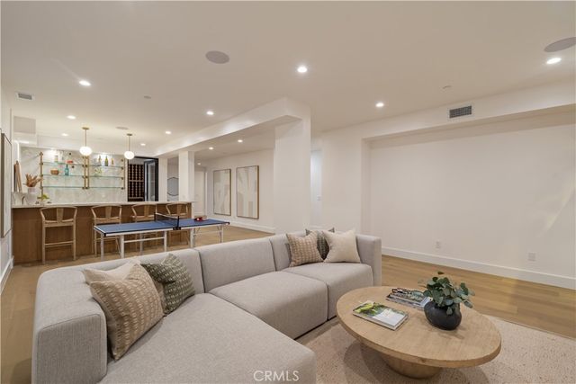 1346 Gates Ave., Manhattan Beach, CA 90266