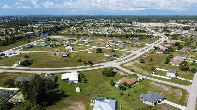 4239 E Gator Circle, Cape Coral, FL 33909