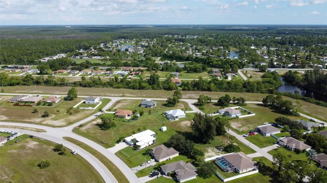 4239 E Gator Circle, Cape Coral, FL 33909
