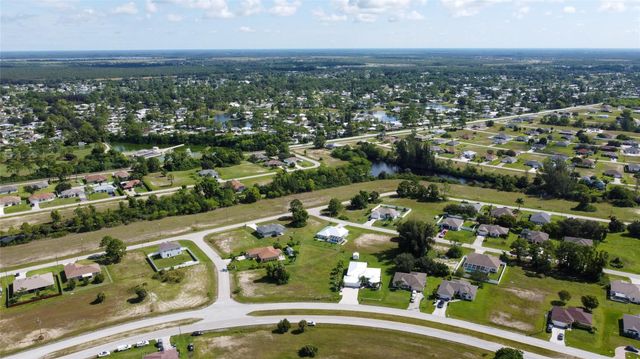 4239 E Gator Circle, Cape Coral, FL 33909