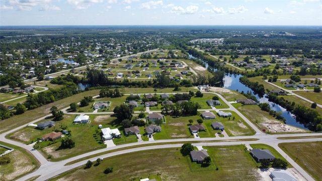 4239 E Gator Circle, Cape Coral, FL 33909