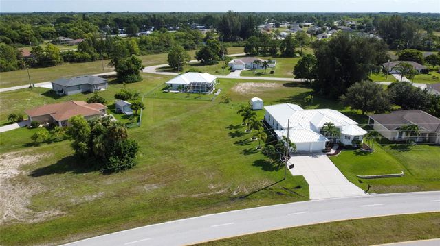 4239 E Gator Circle, Cape Coral, FL 33909