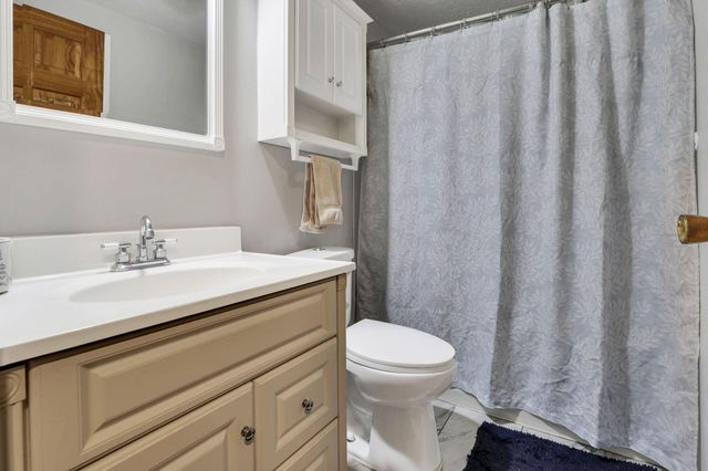 3432 London Lancaster Road, Groveport, OH 43125