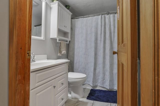 3432 London Lancaster Road, Groveport, OH 43125