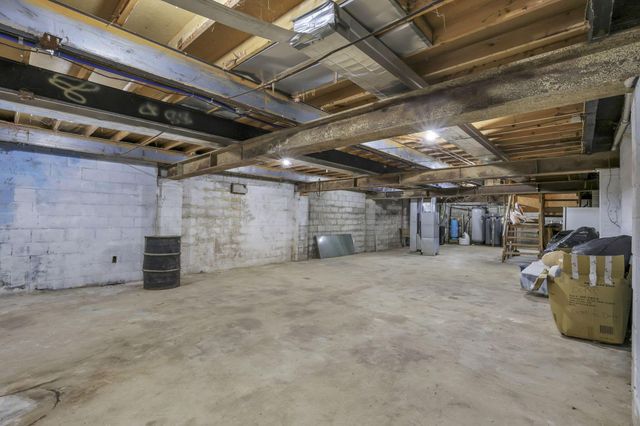 3432 London Lancaster Road, Groveport, OH 43125