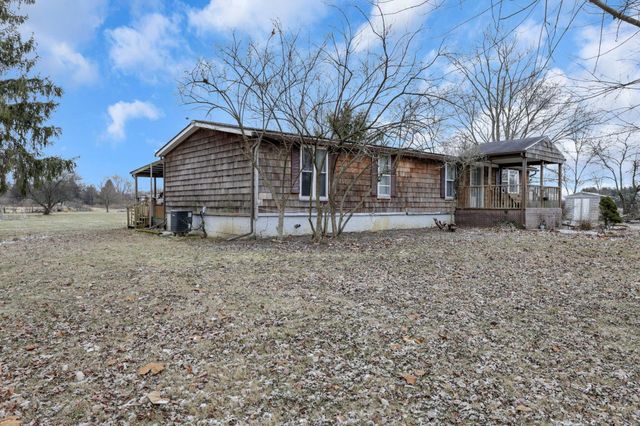 3432 London Lancaster Road, Groveport, OH 43125